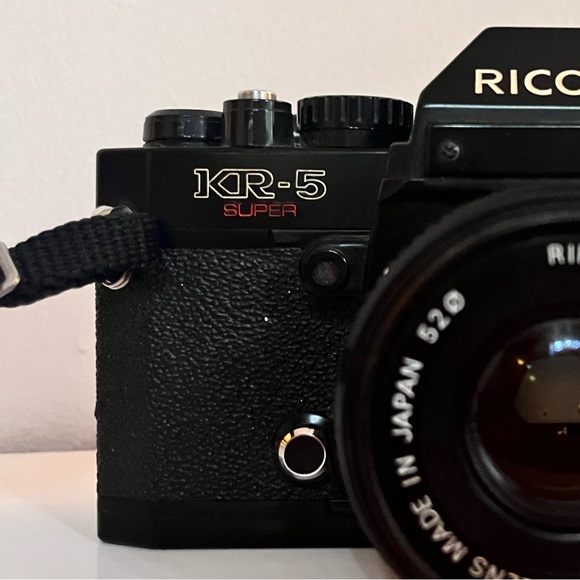 Vintage Film Camera - Ricoh KR-5 Super SLR with Rikenon 50mm f/2 Prime Lens - Picture 3 of 10